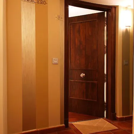Laila Home Barbastro Zewnętrze zdjęcie